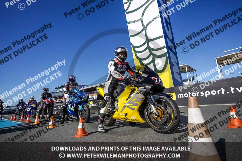 France;Le Mans;event digital images;motorbikes;no limits;peter wileman photography;trackday;trackday digital images